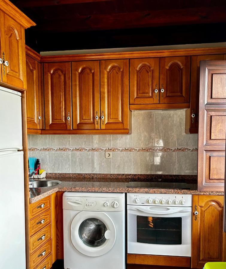 Casa La Maestra Apartment Arriondas Luaran gambar