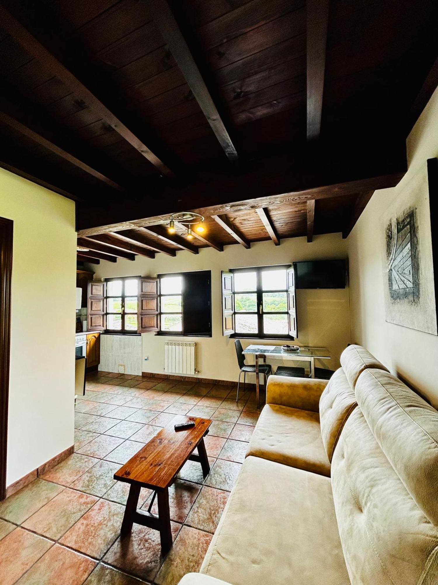 Casa La Maestra Apartment Arriondas Luaran gambar