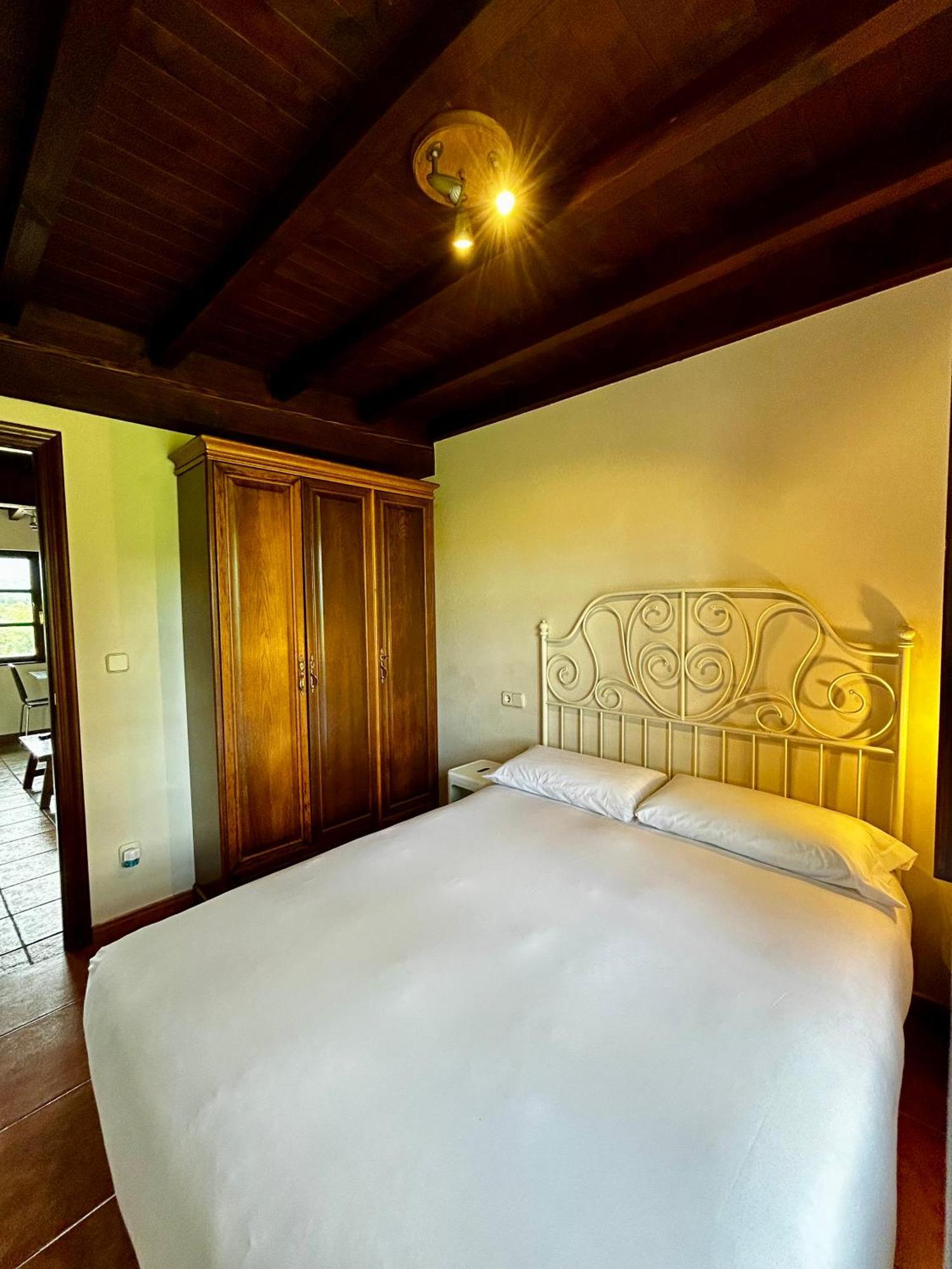 Casa La Maestra Apartment Arriondas Luaran gambar