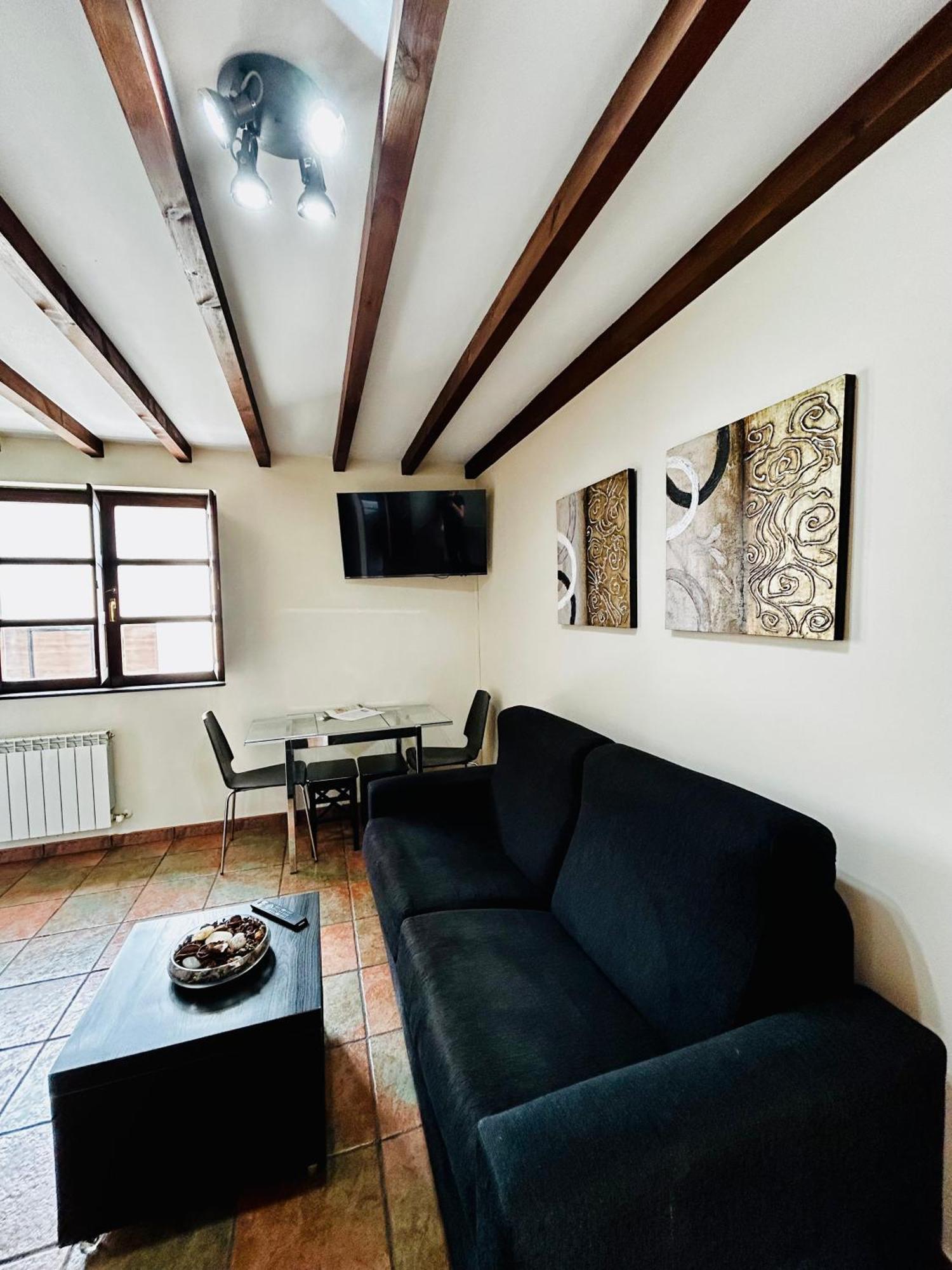 Casa La Maestra Apartment Arriondas Luaran gambar