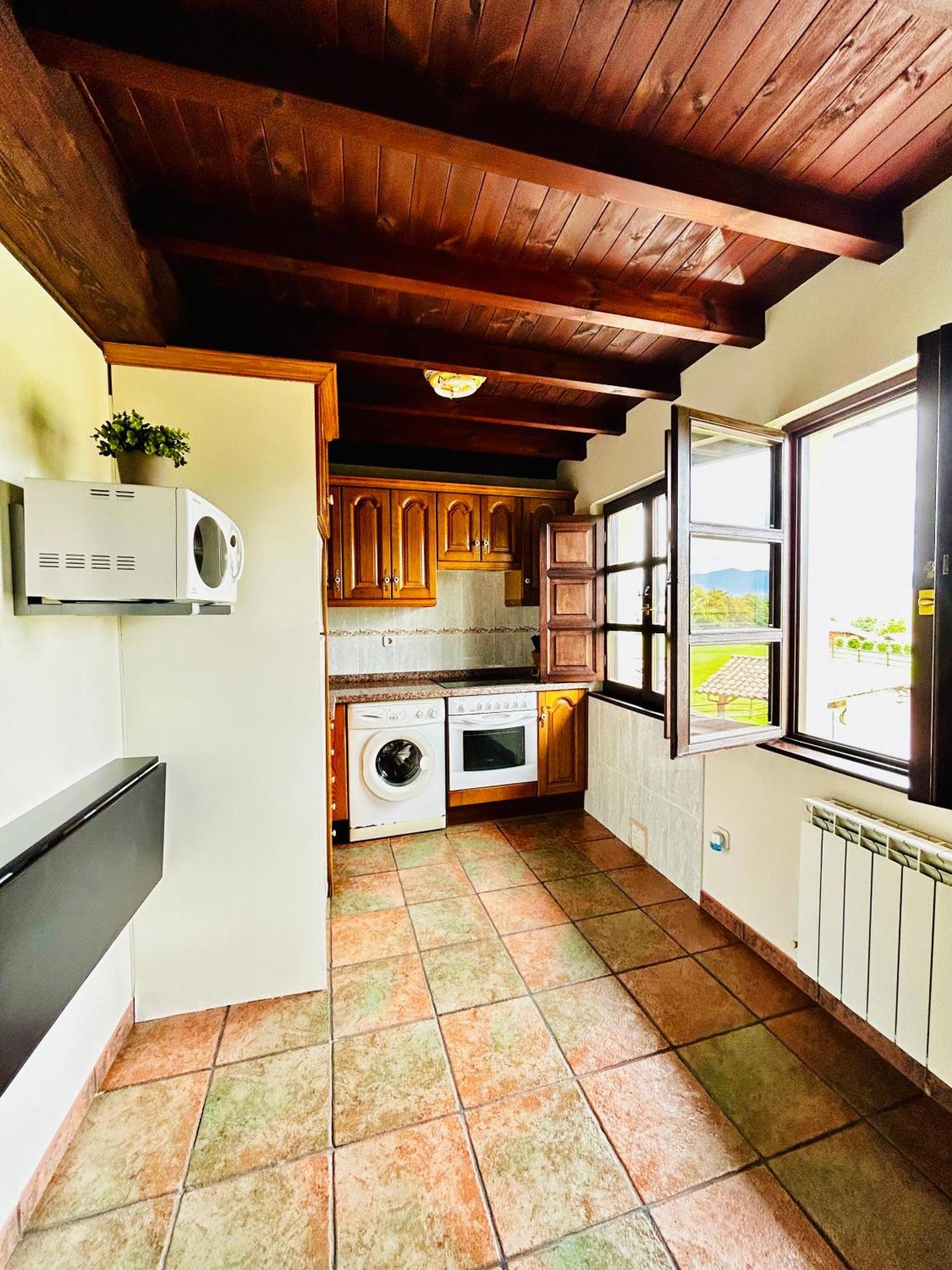Casa La Maestra Apartment Arriondas Luaran gambar
